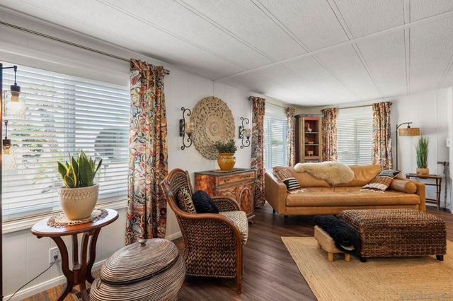 1401 W El Norte Pkwy SPC 309, San Marcos, CA 92069