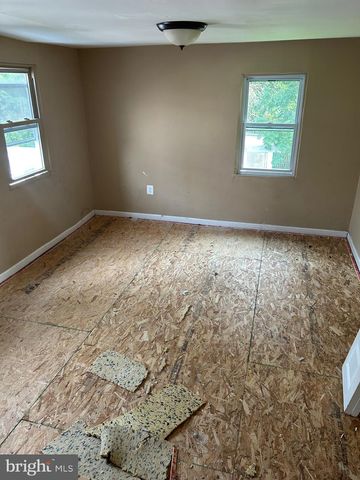 111 BELMONT ST, Burlington, NJ 08016