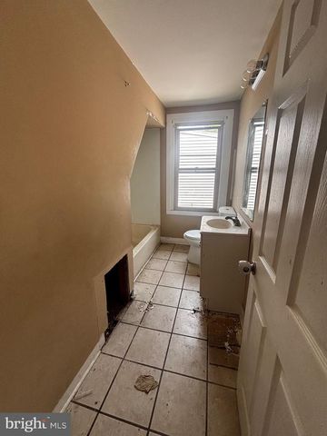 111 BELMONT ST, Burlington, NJ 08016