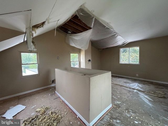111 BELMONT ST, Burlington, NJ 08016