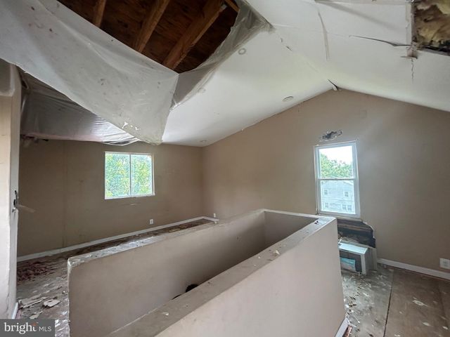 111 BELMONT ST, Burlington, NJ 08016
