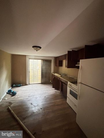 111 BELMONT ST, Burlington, NJ 08016