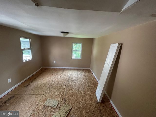 111 BELMONT ST, Burlington, NJ 08016