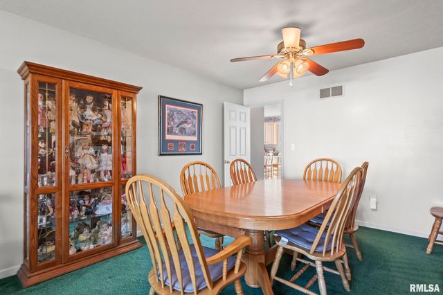 3504 Ginger Creek Drive, Springfield, IL 62711