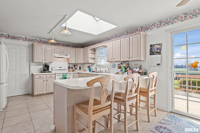 3504 Ginger Creek Drive, Springfield, IL 62711