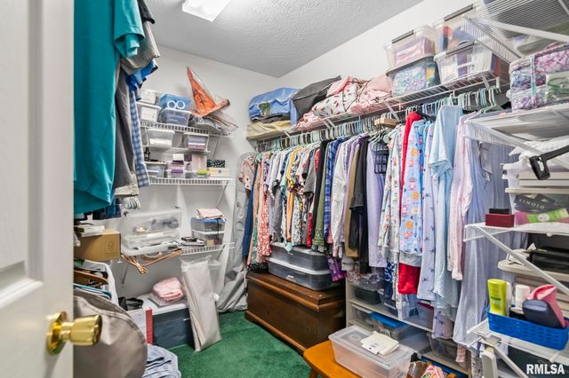 3504 Ginger Creek Drive, Springfield, IL 62711