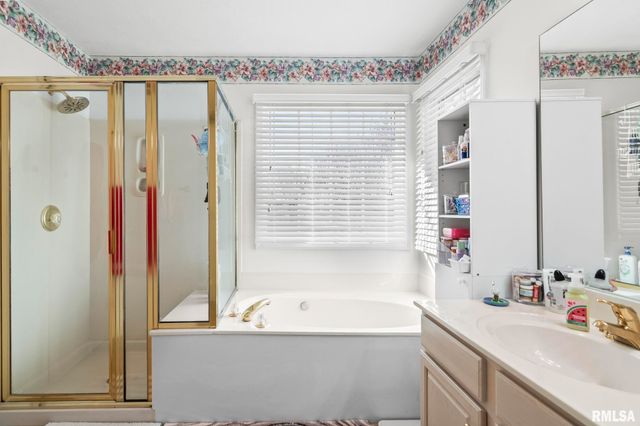 3504 Ginger Creek Drive, Springfield, IL 62711