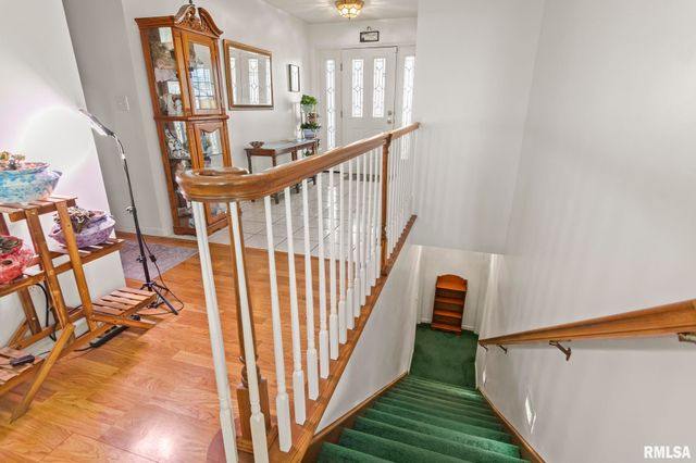 3504 Ginger Creek Drive, Springfield, IL 62711