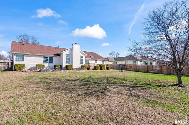 3504 Ginger Creek Drive, Springfield, IL 62711