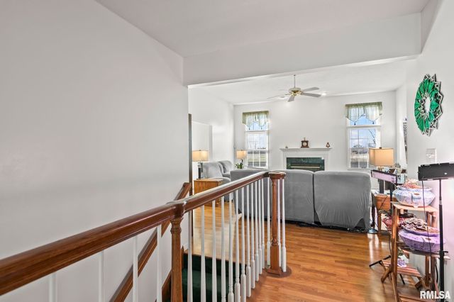 3504 Ginger Creek Drive, Springfield, IL 62711