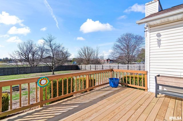 3504 Ginger Creek Drive, Springfield, IL 62711