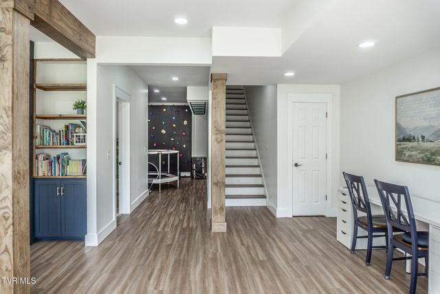 201 West Hawthorne Court, Greeneville, TN 37745