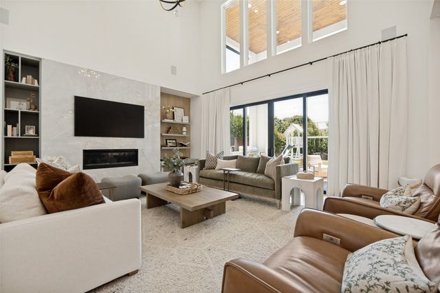 3528 Norcross Lane, Dallas, TX 75229