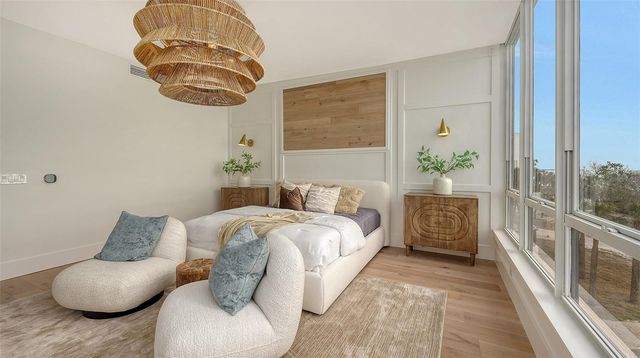 415 L AMBIANCE DRIVE C204, Longboat Key, FL 34228