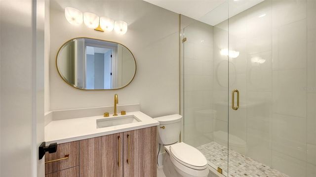 415 L AMBIANCE DRIVE C204, Longboat Key, FL 34228