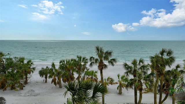 415 L AMBIANCE DRIVE C204, Longboat Key, FL 34228