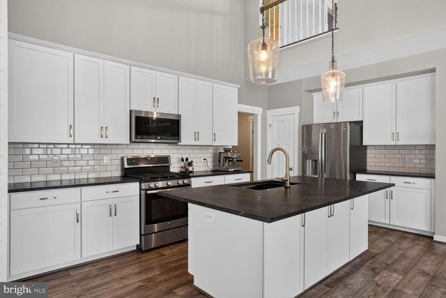 10545 BLAZING STAR LOOP, Bristow, VA 20136