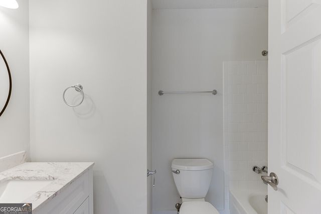 2485 Hidden Cove Court C, Gainesville, GA 30501