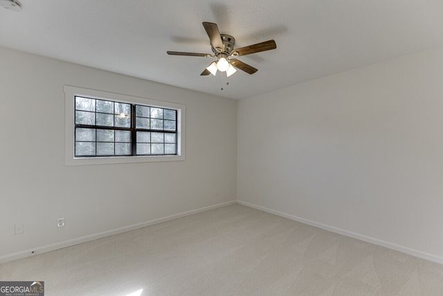 2485 Hidden Cove Court C, Gainesville, GA 30501