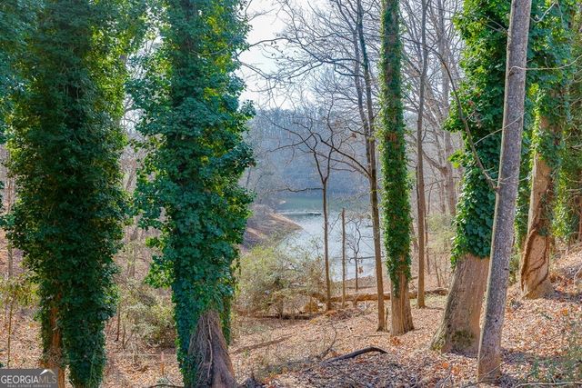 2485 Hidden Cove Court C, Gainesville, GA 30501