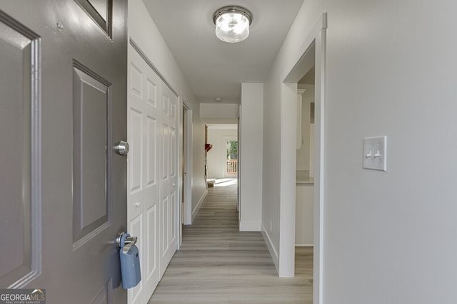 2485 Hidden Cove Court C, Gainesville, GA 30501