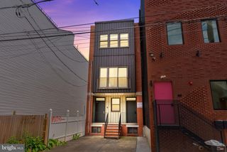 1805 N 18TH ST #UNIT B, Philadelphia, PA 19121