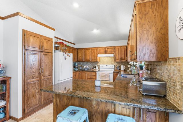 13908 York Avenue S, Burnsville, MN 55337