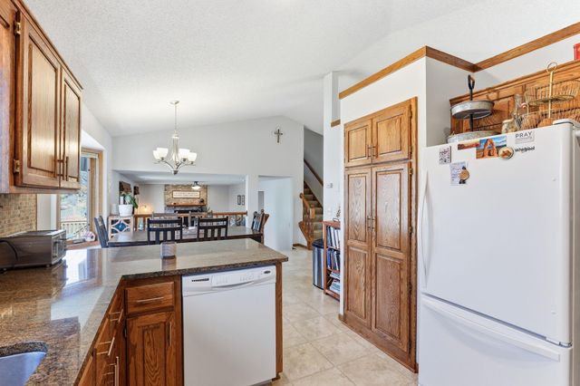 13908 York Avenue S, Burnsville, MN 55337