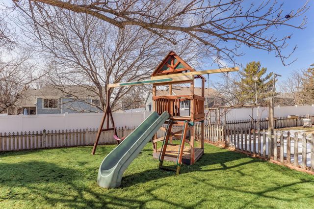 13908 York Avenue S, Burnsville, MN 55337