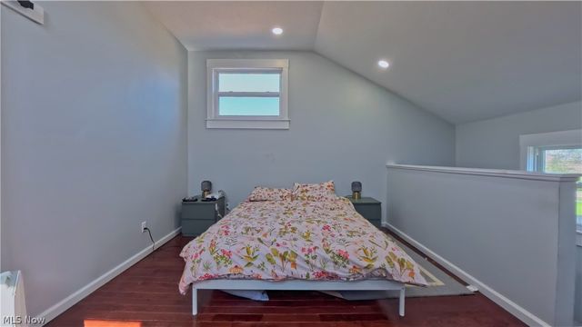 819 Fairfield Avenue, Columbiana, OH 44408