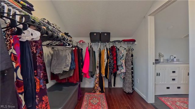 819 Fairfield Avenue, Columbiana, OH 44408