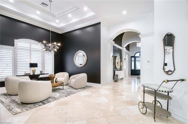 9013 Terranova DR, Naples, FL 34109