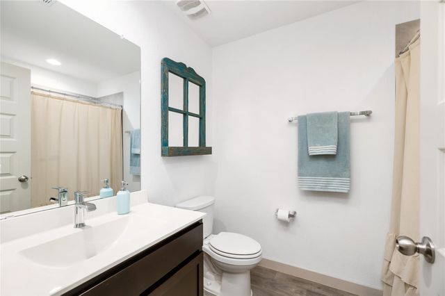 14531 Sweetwater Drive, Baytown, TX 77523