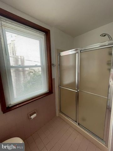 433 W GEORGE ST, Philadelphia, PA 19123