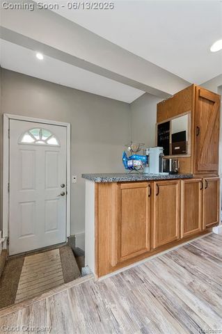 18489 Matthew Drive, Clinton Township, MI 48035