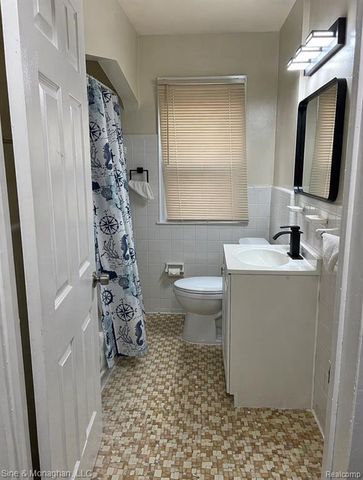 13679 Bringard Drive, Detroit, MI 48205