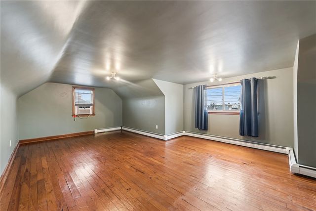 29 E Madison St, Latrobe, PA 15650