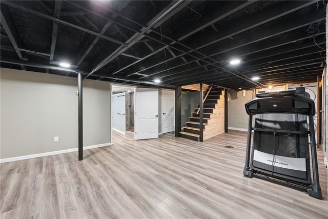 29 E Madison St, Latrobe, PA 15650