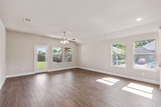 1253 Carinna Drive, Anna, TX 75409