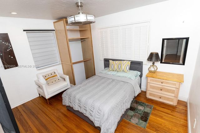 1629 Arthur St, Hollywood, FL 33020