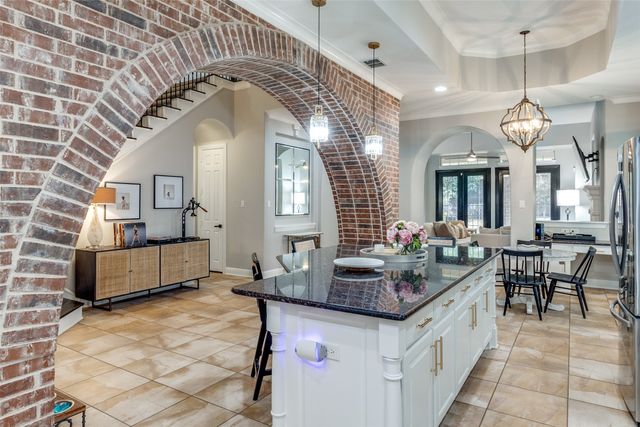 10829 Dixon Branch Drive, Dallas, TX 75218