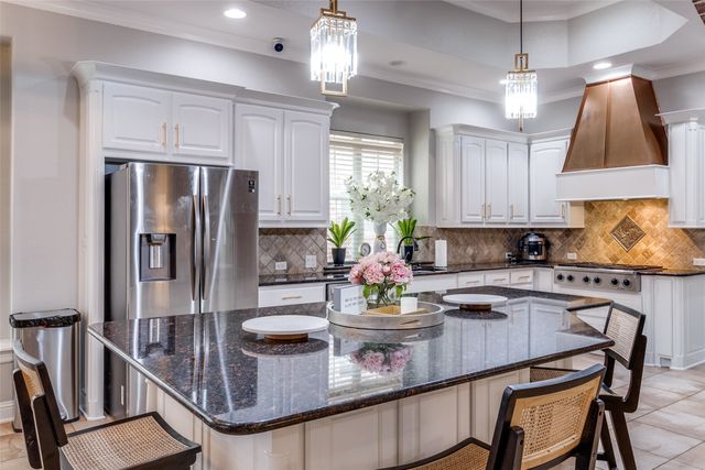 10829 Dixon Branch Drive, Dallas, TX 75218
