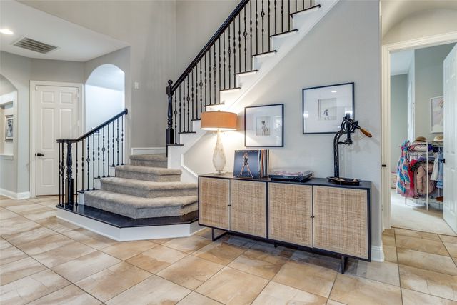 10829 Dixon Branch Drive, Dallas, TX 75218