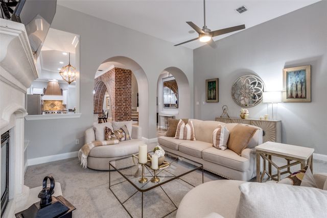 10829 Dixon Branch Drive, Dallas, TX 75218