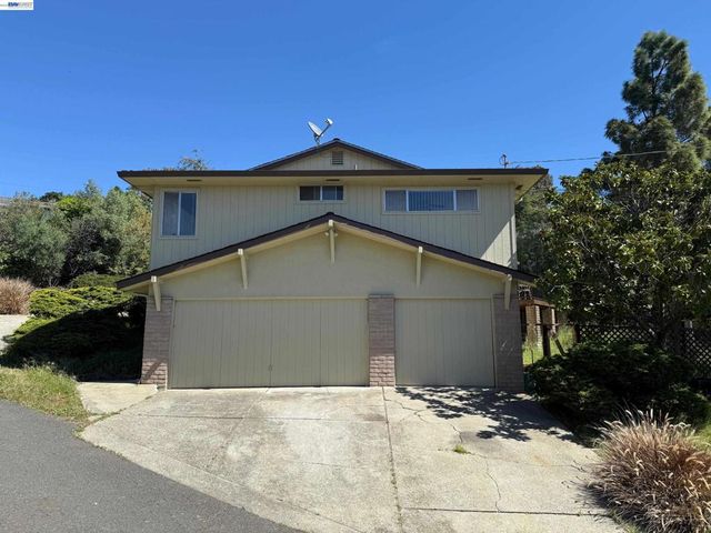 2728 Sheffield Place, Castro Valley, CA 94546