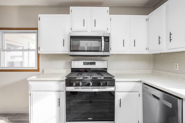 418 N Enderly Avenue, Brownsburg, IN 46112