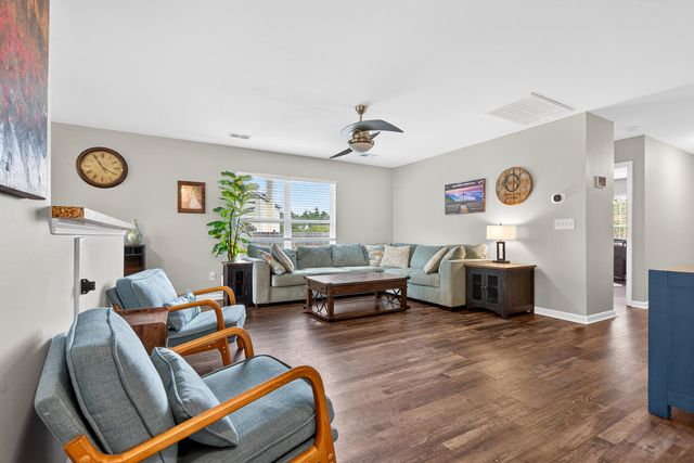 110 Coosawatchie Street, Summerville, SC 29485