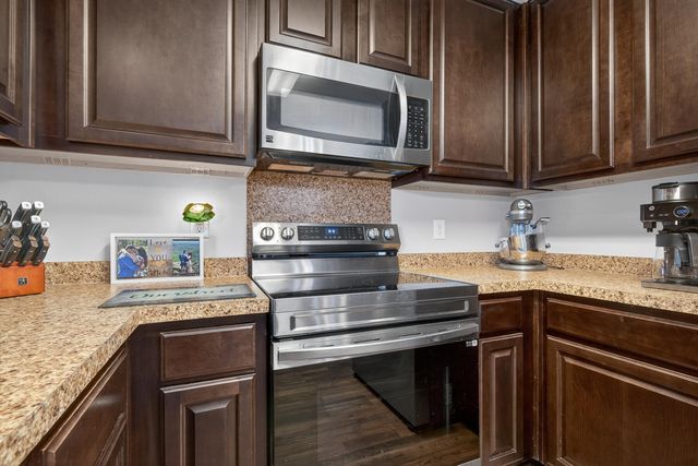 110 Coosawatchie Street, Summerville, SC 29485