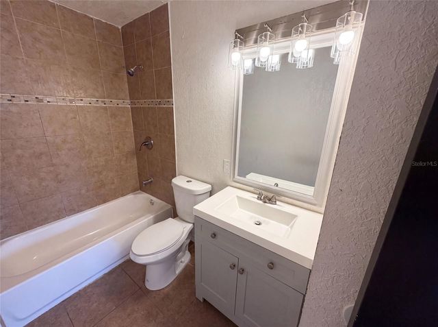 1907 SUE ANN STREET, Orlando, FL 32817