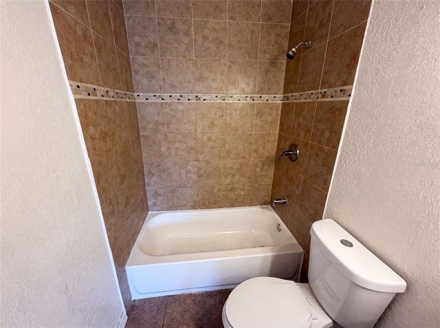 1907 SUE ANN STREET, Orlando, FL 32817
